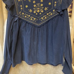 Blouse bleu nuit avec broderies jaunes-Mukasa